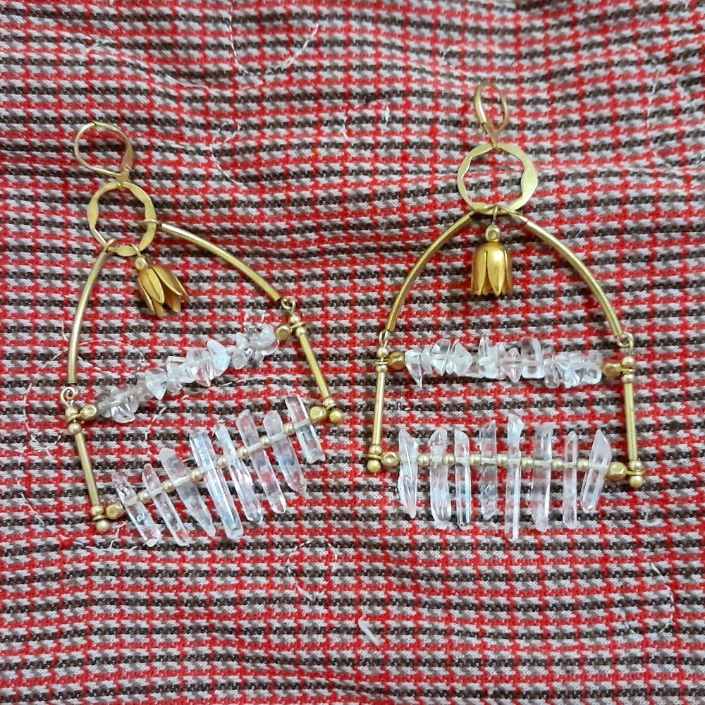 XXL 'Cathedral Window' Quartz Statement Chandelier Earrings- Handmade - Picture 4 of 5